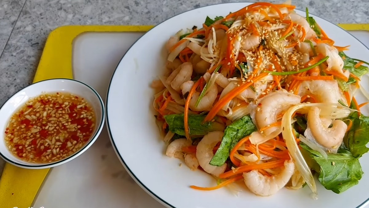 Gỏi Ngó Sen Tôm Thịt – Sự Kết Hợp Hoàn Hảo