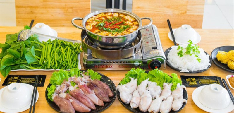 LẨU MỰC – ĐỈNH CAO ẨM THỰC BIỂN