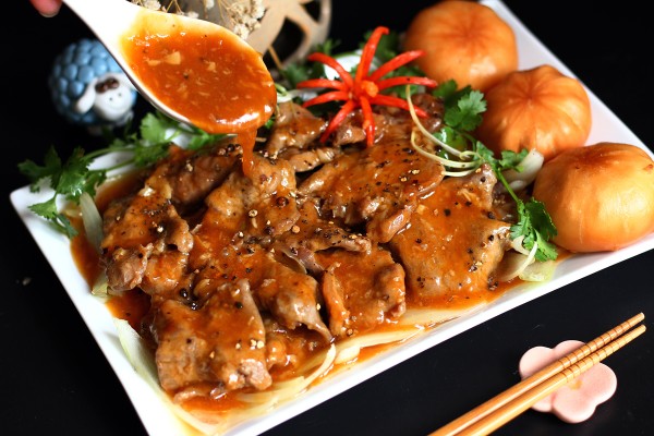 BÒ SỐT TIÊU ĐEN - MÓN NGON KHÓ CƯỠNG